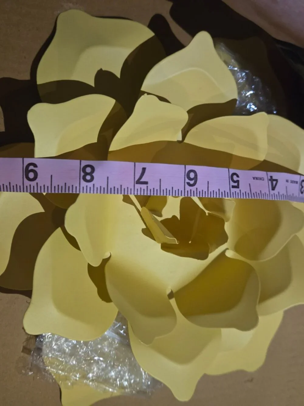 Pottery Barn Kids Metal Flower Wall Decor Set of 4 White Yellow New